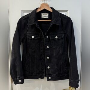 Madewell Classic Black Denim Jacket 🖤